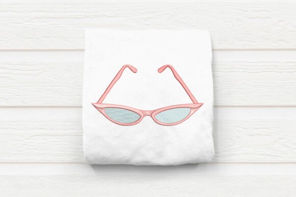 Reviewing Vintage Cat Eye Glasses Embroidery for Boutique Sweatshirts